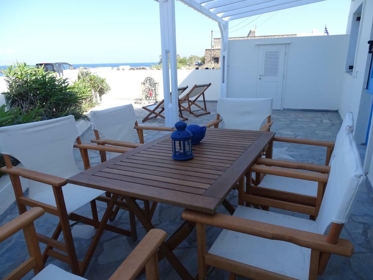 Nama Beach House 莫诺利索斯 外观 照片